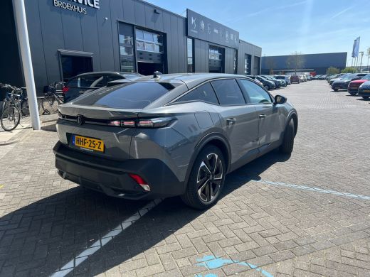 Peugeot 408 1.2 Hybrid 145 e-DCS6 Allure Cruise Control Adaptief | 19" Lichtmetalen Velgen | Navigatie | Came... ActivLease financial lease
