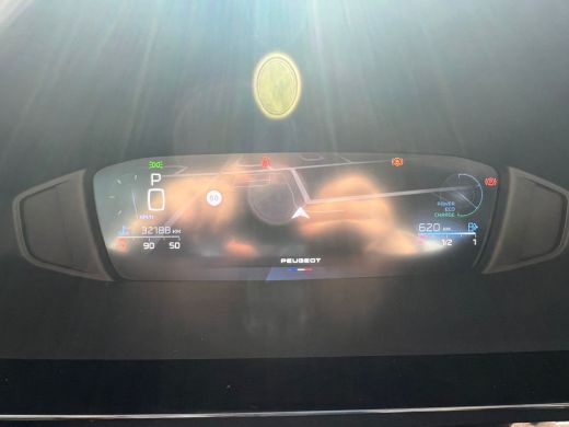 Peugeot 408 1.2 Hybrid 145 e-DCS6 Allure Cruise Control Adaptief | 19" Lichtmetalen Velgen | Navigatie | Came... ActivLease financial lease