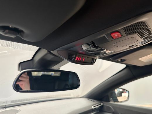 Peugeot 508 SW 1.6 HYbrid 180 Allure Camera | Adaptieve Crusie | Leder/Stof | Navigatie | Carplay | 17" Licht... ActivLease financial lease