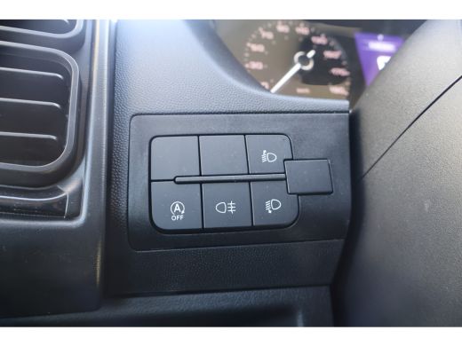 Peugeot Boxer 2.2 BlueHDi 180pk L4 H2 Automaat Airco Navigatie Camera ActivLease financial lease