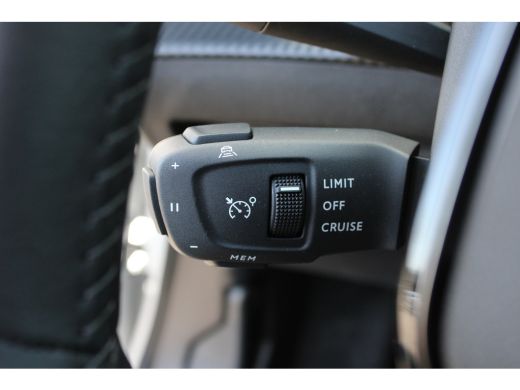 Peugeot e-2008 EV Allure Avantage 54 kWh | Fase 3 laden | Navigatie | Camera voor + achter | Apple carplay | Ada... ActivLease financial lease