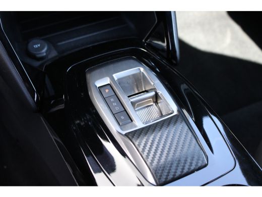 Peugeot e-2008 EV Allure Avantage 54 kWh | Fase 3 laden | Navigatie | Camera voor + achter | Apple carplay | Ada... ActivLease financial lease