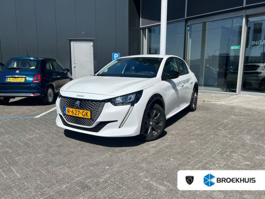 Peugeot e-208 EV Active Pack 50 kWh 3 Fase | Navigatie | Parkeersensoren Achter | Cruise Control | 16" Lichtmet...