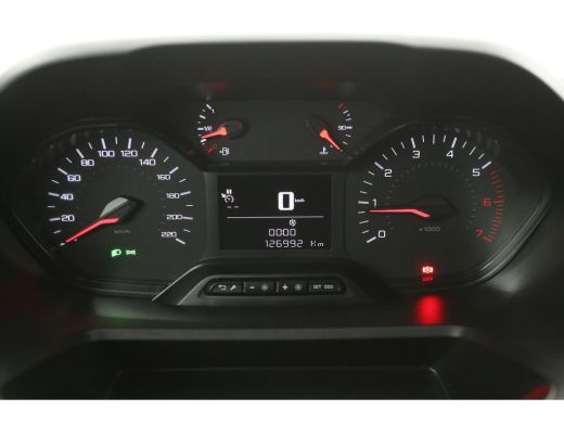 Peugeot Partner 1.5 BlueHDI | 3 Zits | Airco | Cruise | Camera | Carplay | Navi | Parkeersens. ActivLease financial lease