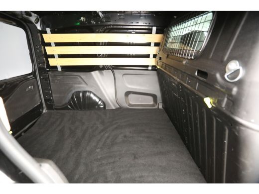 Peugeot Partner 1.5 BlueHDI | 3 Zits | Airco | Cruise | Camera | Carplay | Navi | Parkeersens. ActivLease financial lease