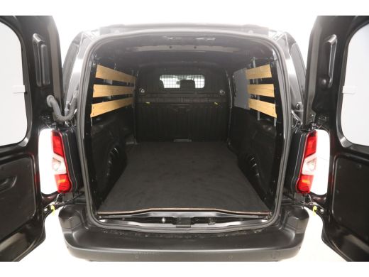 Peugeot Partner 1.5 BlueHDI | 3 Zits | Airco | Cruise | Camera | Carplay | Navi | Parkeersens. ActivLease financial lease