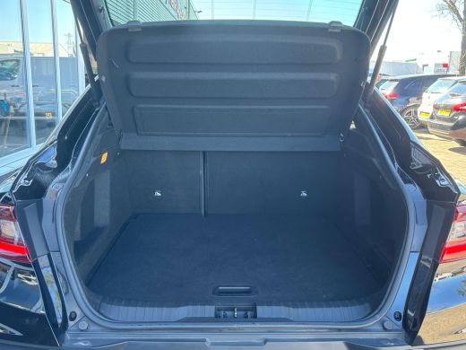 Renault Arkana 1.6 E-Tech Hybrid 145 R.S. Line | Stoel & Stuurverwarming | Sfeerverlichting | Parkeercamera | Ad... ActivLease financial lease