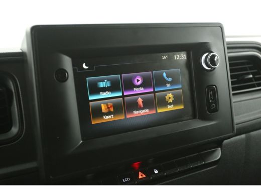 Renault Master T35 2.3 dCi L2H2 | Airco | Camera | Carplay | 3 Zits | LED | Parkeersens. ActivLease financial lease