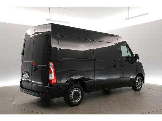 Renault Master T35 2.3 dCi L2H2 | Airco | Camera | Carplay | 3 Zits | LED | Parkeersens. ActivLease financial lease