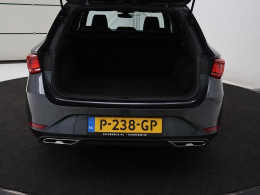 Seat Leon 1.4 TSI eHybrid PHEV FR Business Intense | Panoramadak | Stoelverwarming | Camera | Adaptive crui... ActivLease financial lease