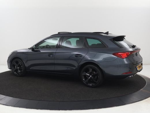 Seat Leon 1.4 TSI eHybrid PHEV FR Business Intense | Panoramadak | Stoelverwarming | Camera | Adaptive crui... ActivLease financial lease
