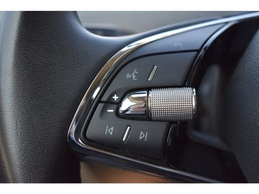 Skoda Enyaq iV 60 IV 180PK | CAMERA | NAVIGATIE | APP. CONNECT | CRUISE CONTROL | FULL LED | CLIMATE CONTROL | DAB+ ActivLease financial lease