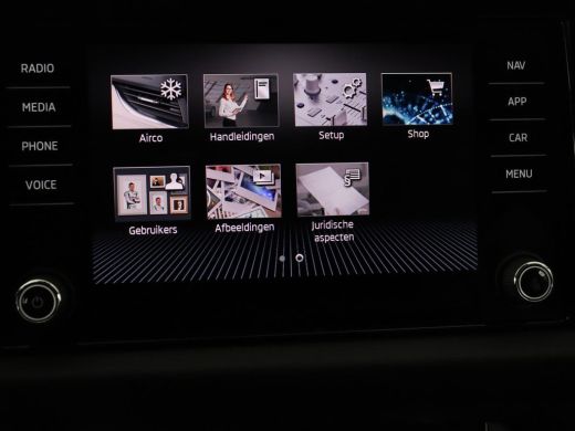 Skoda Kodiaq 1.5 TSI Business Edition | Trekhaak | Half leder | Keyless | Carplay | Canton Sound | Sfeerverlic... ActivLease financial lease