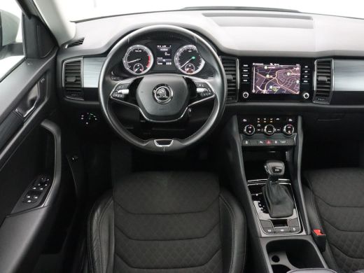 Skoda Kodiaq 1.5 TSI Business Edition | Trekhaak | Half leder | Keyless | Carplay | Canton Sound | Sfeerverlic... ActivLease financial lease