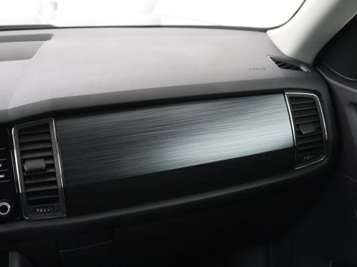 Skoda Kodiaq 1.5 TSI Business Edition | Trekhaak | Half leder | Keyless | Carplay | Canton Sound | Sfeerverlic... ActivLease financial lease