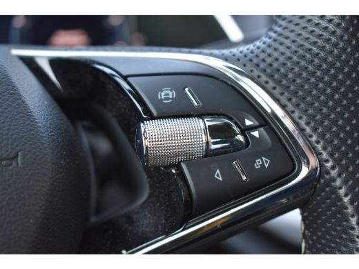 Skoda Octavia 1.0 TSI 110PK Sport Business | APP. CONNECT | CRUISE CONTROL | NAVIGATIE | FULL LED | DAB+ | AIRCO ActivLease financial lease