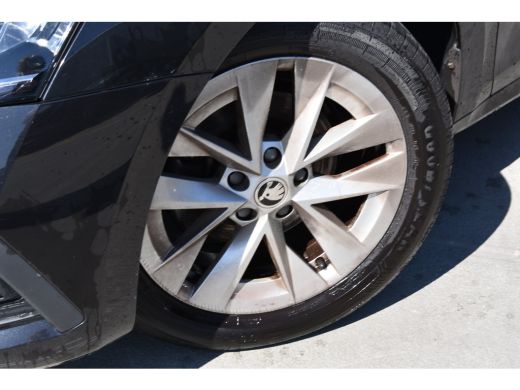 Skoda Octavia 1.0 TSI 110PK Sport Business | APP. CONNECT | CRUISE CONTROL | NAVIGATIE | FULL LED | DAB+ | AIRCO ActivLease financial lease