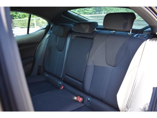 Skoda Octavia 1.0 TSI 110PK Sport Business | APP. CONNECT | CRUISE CONTROL | NAVIGATIE | FULL LED | DAB+ | AIRCO ActivLease financial lease