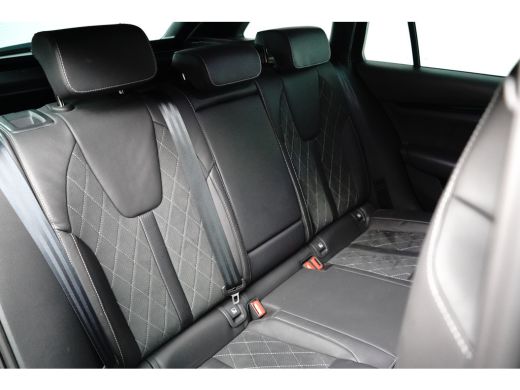 Skoda Octavia Combi 1.4 TSI 245 pk RS iV PHEV Business 6-DSG | Heads-up | Elektrische geheugen stoel | Achterui... ActivLease financial lease