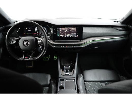 Skoda Octavia Combi 1.4 TSI 245 pk RS iV PHEV Business 6-DSG | Heads-up | Elektrische geheugen stoel | Achterui... ActivLease financial lease