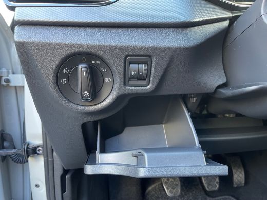 Skoda Scala 1.0TSi 110PK Ambition CRUISE CONTROL| ELEKTRISCHE RAMEN VOOR| APPLE CARPLAY\ANDROID AUTO| DAB| ActivLease financial lease