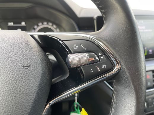 Skoda Scala 1.0TSi 110PK Ambition CRUISE CONTROL| ELEKTRISCHE RAMEN VOOR| APPLE CARPLAY\ANDROID AUTO| DAB| ActivLease financial lease