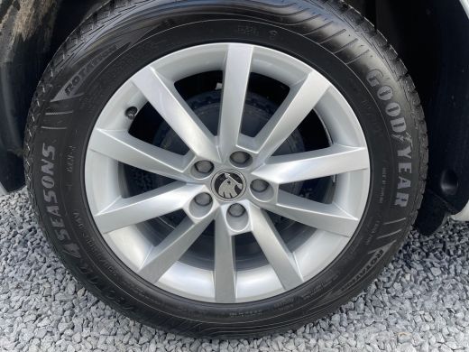 Skoda Scala 1.0TSi 110PK Ambition CRUISE CONTROL| ELEKTRISCHE RAMEN VOOR| APPLE CARPLAY\ANDROID AUTO| DAB| ActivLease financial lease