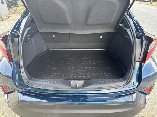 Toyota C-HR 2.0 Hybrid Style | 06-10141018 Voor meer informatie ActivLease financial lease