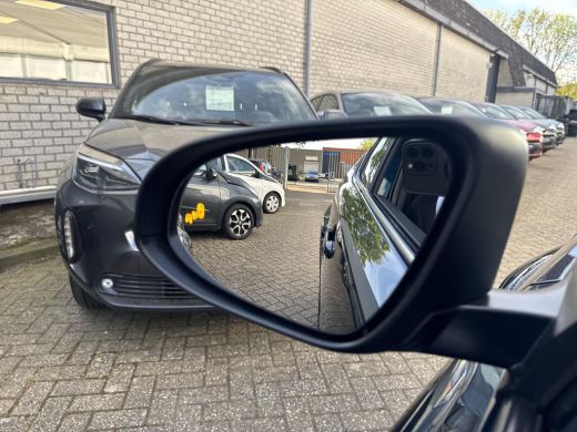 Toyota C-HR 2.0 Hybrid Style | 06-10141018 Voor meer informatie ActivLease financial lease