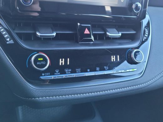 Toyota Corolla Touring Sports 1.8 Hybrid Active ActivLease financial lease