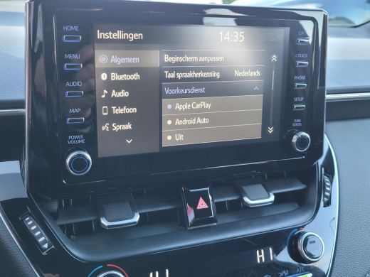 Toyota Corolla Touring Sports 1.8 Hybrid Active ActivLease financial lease