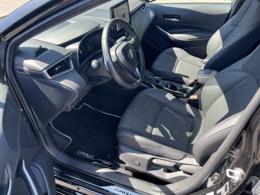 Toyota Corolla Touring Sports Hybrid 140 Dynamic | Navigatie | Apple CarPlay/Android auto | Achteruitrijcamera | Stoel en stuur... ActivLease financial lease