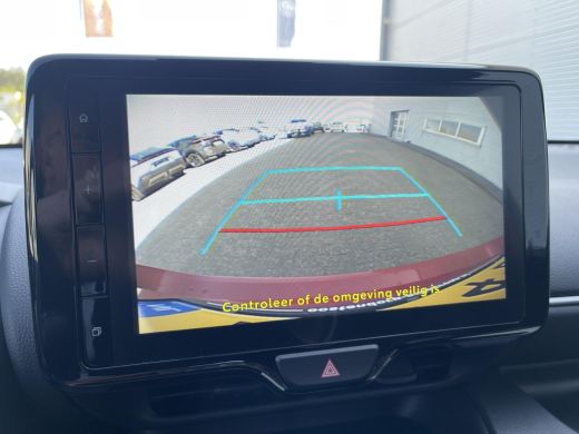 Toyota Yaris 1.5 Hybrid Executive ActivLease financial lease