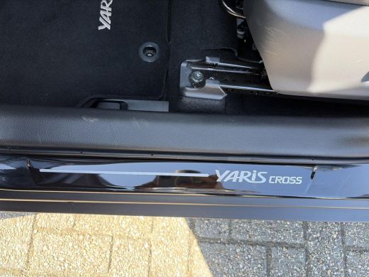 Toyota Yaris Cross 1.5 Hybrid 130 Dynamic Comfort Pack ActivLease financial lease