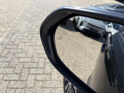 Toyota Yaris Cross 1.5 Hybrid 130 Dynamic Comfort Pack ActivLease financial lease