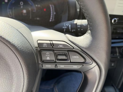 Toyota Yaris Cross 1.5 Hybrid 130 Dynamic Comfort Pack ActivLease financial lease