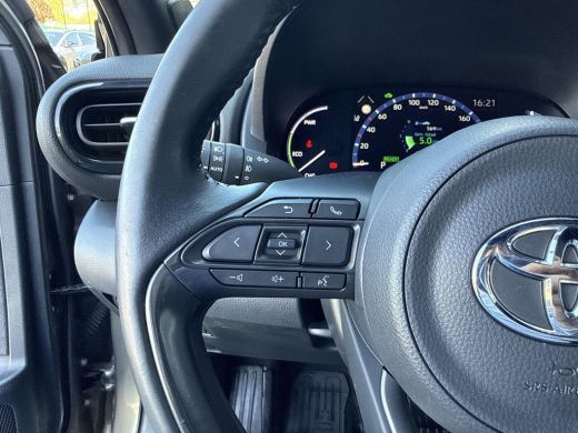 Toyota Yaris Cross 1.5 Hybrid Dynamic | Navigatie | Apple CarPlay/Android auto | Achteruitrijcamera ActivLease financial lease