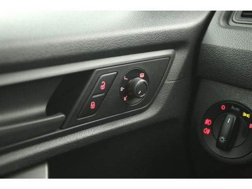 Volkswagen Caddy 2.0 TDI L2H1 102PK | Airco | Cruise | Parkeersens. | Kasten ActivLease financial lease