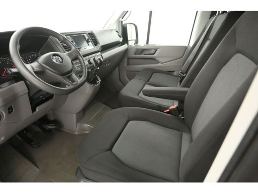 Volkswagen Crafter 2.0 TDI L3H3 140PK | Airco | 3 Zits | Carplay | Parkeersens. ActivLease financial lease