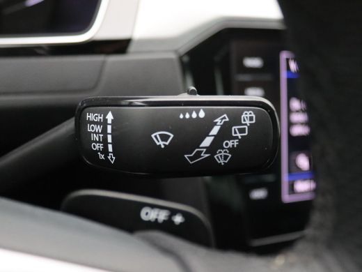 Volkswagen Passat Variant 1.4 TSI PHEV GTE Business 218PK DSG SOH 89,87%, Full led, Trekhaak, Head-up display, Adap... ActivLease financial lease