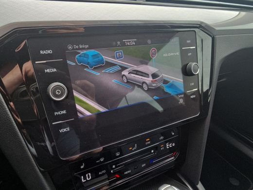 Volkswagen Passat Variant 1.4 TSI PHEV GTE Business | Trekhaak | Lane assist | A.cam | App connect | ActivLease financial lease