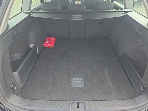 Volkswagen Passat Variant 1.4 TSI PHEV GTE Business | Trekhaak | Lane assist | A.cam | App connect | ActivLease financial lease