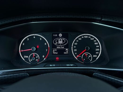 Volkswagen T-Cross 1.0 TSI 110 pk Style | Parkeersensoren | Cruise control adaptief | Navigatie | ActivLease financial lease