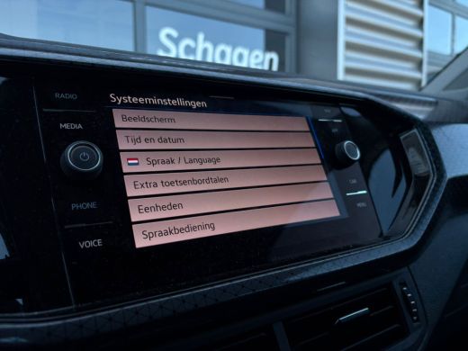 Volkswagen T-Cross 1.0 TSI 110 pk Style | Parkeersensoren | Cruise control adaptief | Navigatie | ActivLease financial lease