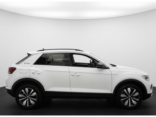Volkswagen T-Roc TSI 115PK LIFE GOAL EDITION VIRTUAL/NAVI/ACC/STOELVERW. ActivLease financial lease