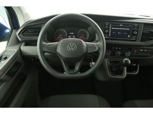 Volkswagen Transporter 2.0 TDI L1H1 | Airco | Cruise | 3 Zits | Camera | Carplay | LED ActivLease financial lease