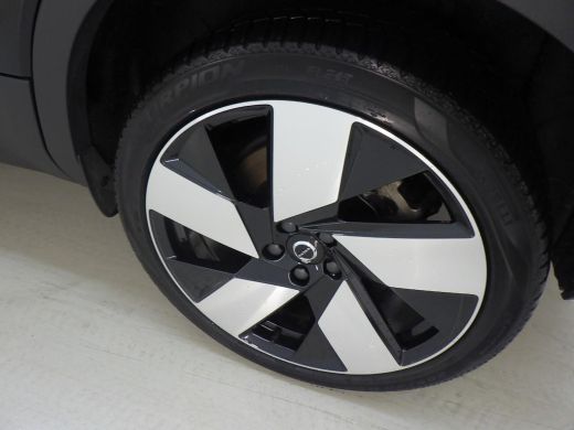 Volvo  C40 Recharge Twin Intro Edition 78 kWh | PDC V+A en 360 Camera | Elektrische achterklep | AWD | Panor... ActivLease financial lease