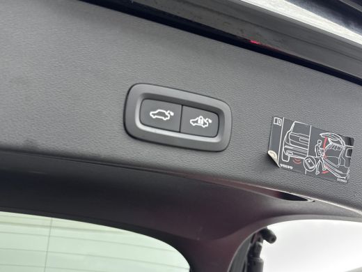 Volvo  C40 Recharge Twin Intro Edition 78 kWh | PDC V+A en 360 Camera | Elektrische achterklep | AWD | Panor... ActivLease financial lease