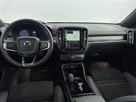 Volvo  C40 Recharge Twin Intro Edition 78 kWh | PDC V+A en 360 Camera | Elektrische achterklep | AWD | Panor... ActivLease financial lease