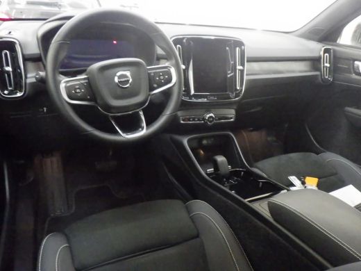 Volvo  C40 Recharge Twin Intro Edition 78 kWh | PDC V+A en 360 Camera | Elektrische achterklep | AWD | Panor... ActivLease financial lease